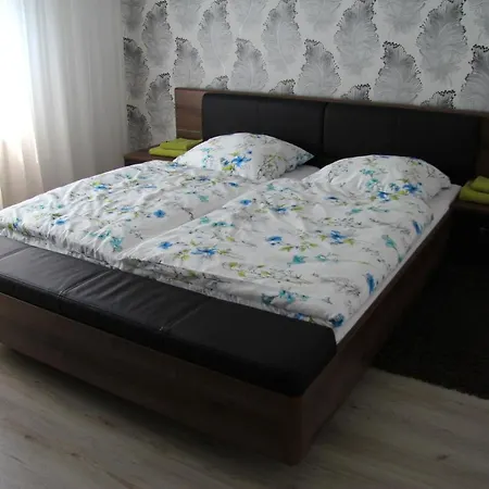 Geraeumige 4 An Den Kaiserthermen Appartement Trèves