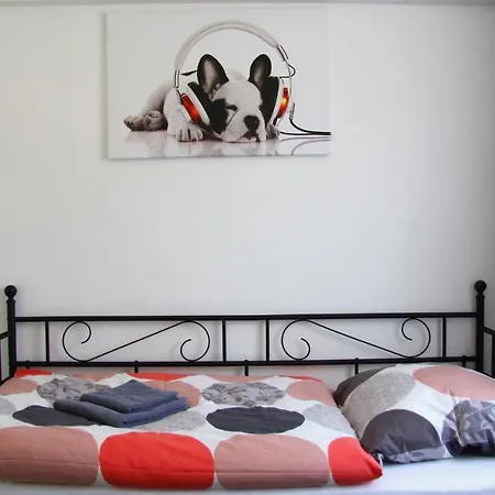 Geraeumige 4 An Den Kaiserthermen 公寓 特里尔