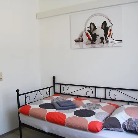 Geraeumige 4 An Den Kaiserthermen 公寓 *