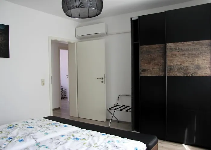 Geraeumige 4 An Den Kaiserthermen * 트리어