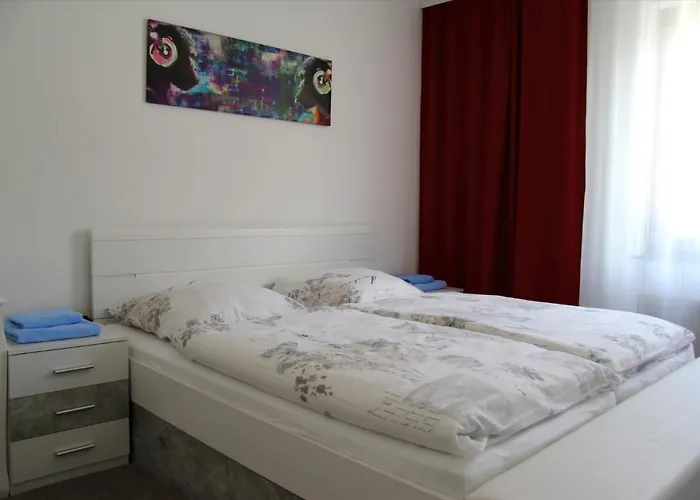 아파트 Geraeumige 4 An Den Kaiserthermen *