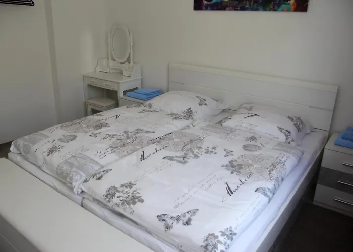 公寓 Geraeumige 4 An Den Kaiserthermen